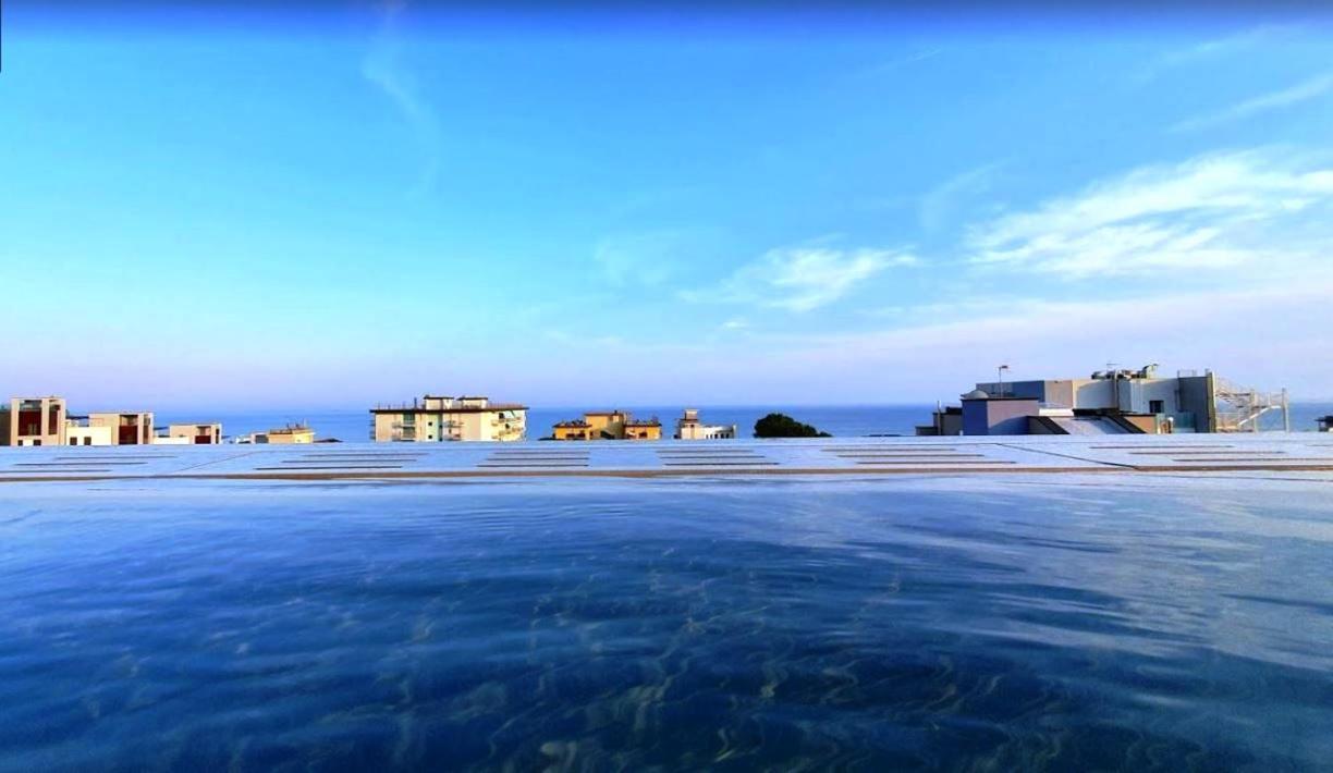 Sunrise Palace Lido di Jesolo Buitenkant foto